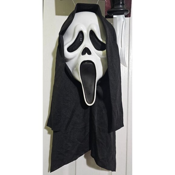 Ghost Face Lives Mask Knife Fun World Set Adult Ghostface Scream Movie Halloween - Picture 5 of 6
